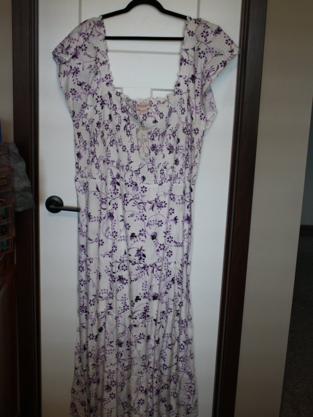 Golden Globe, Sun Dress, White w/ purple floral, size 3X NWT